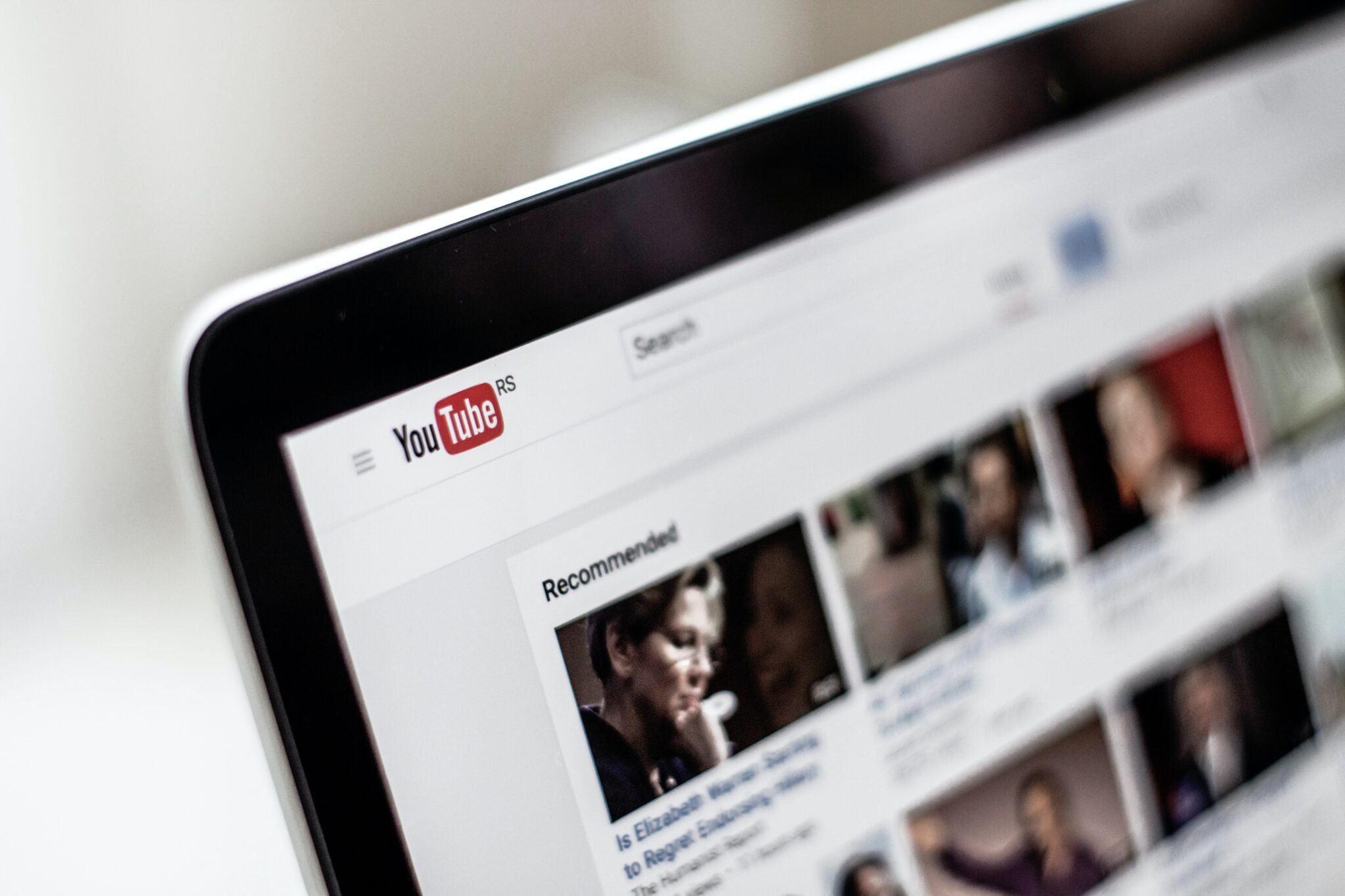How to make money in your spare time: use YouTube to earn passively