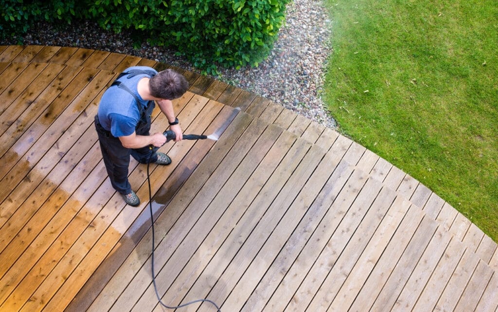 How to start a power washing business