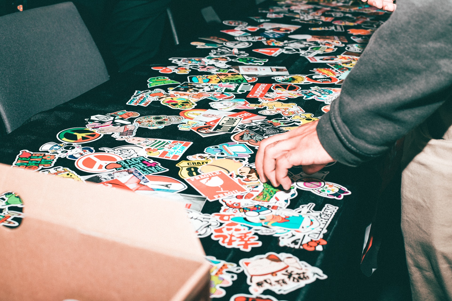 How to start a sticker business