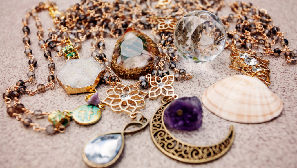 85 Jewelry Business Name Ideas to Inspire Your Next Venture in 2024