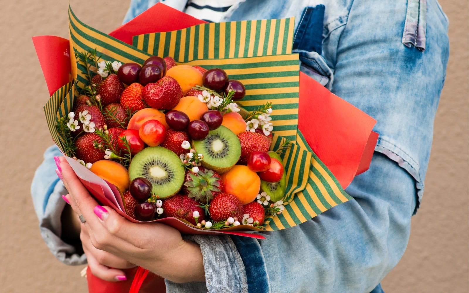 Businesses Specializing In Fruit Bouquets.