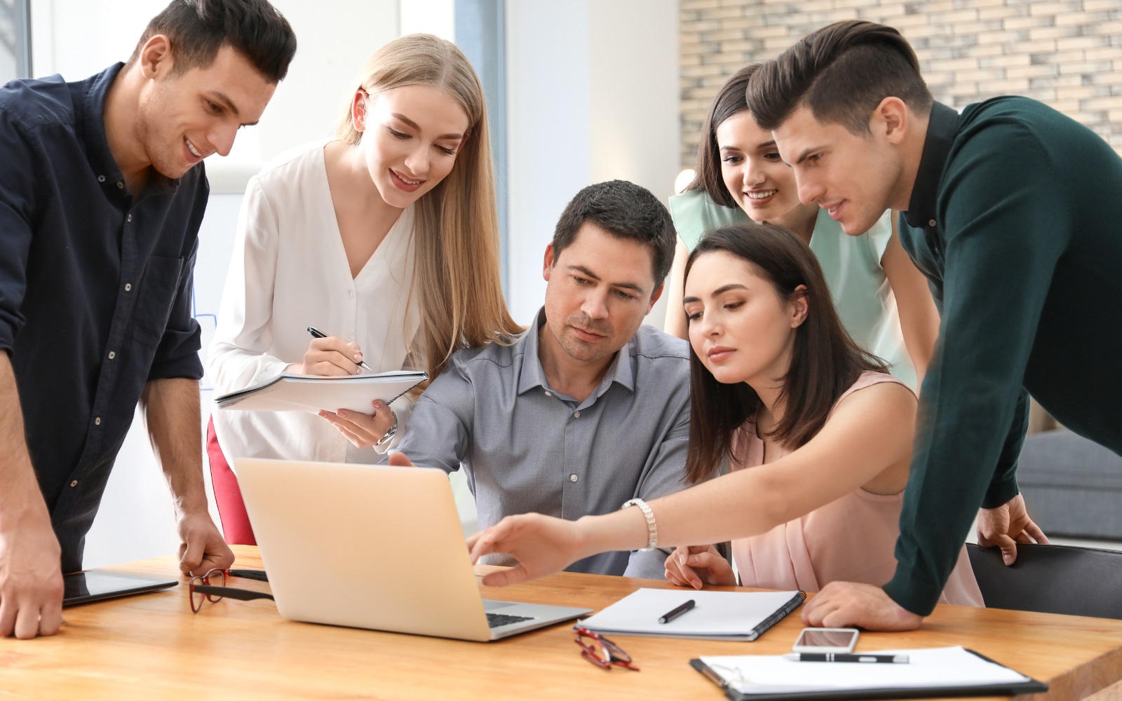 801-ideas-for-creative-leadership-program-names-and-tips-for-2024