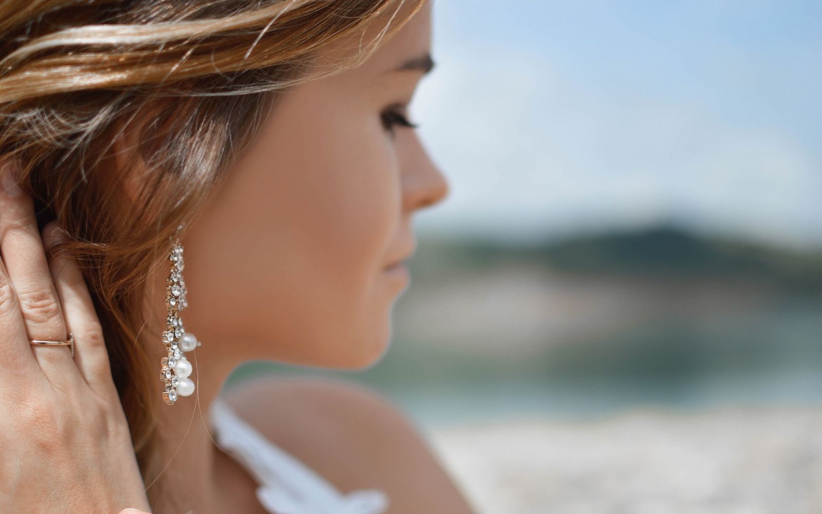 Romantic Names for Bridal Earring Companies.