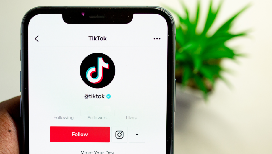 200 of the Best TikTok Captions to Help Improve Your Social Media Engagement Today