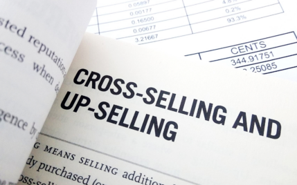 upselling vs cross selling.